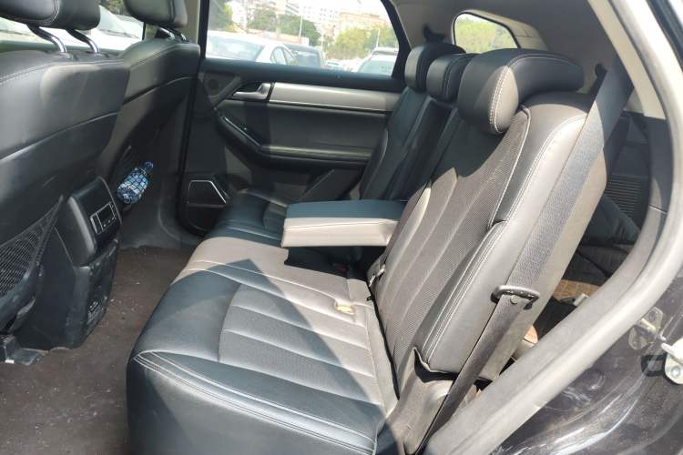 Used BYD Tang 2019 2.0T Automatic SmartConnect Luxury 7-Seater China VI Standard