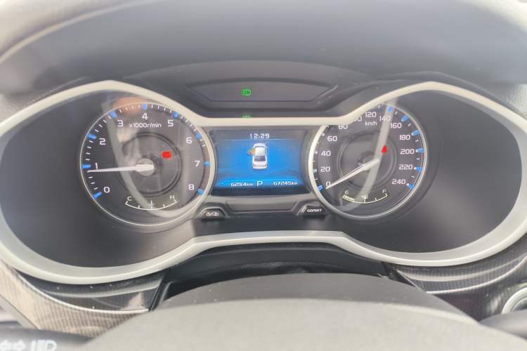 Used Geely Auto Emgrand 2017 Sedan Million Edition 1.5L CVT Upward Version
