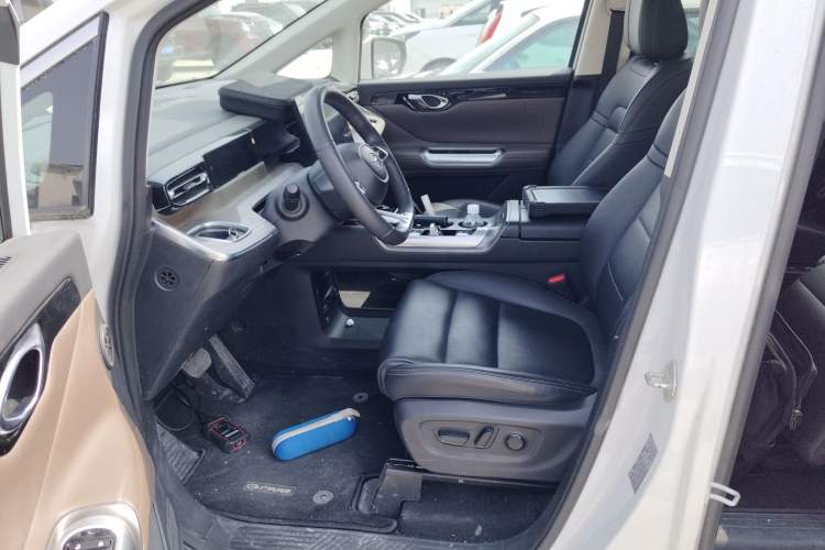 Used GAC Trumpchi E8 New Energy 2024 150km MAX Left Front Seat