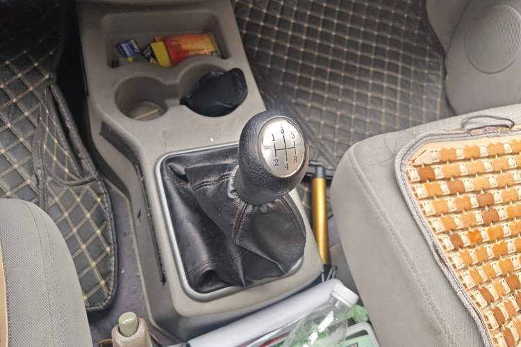 Used FORTHING Lingzhi 2015 V3 1.5L 7-seat Standard Model