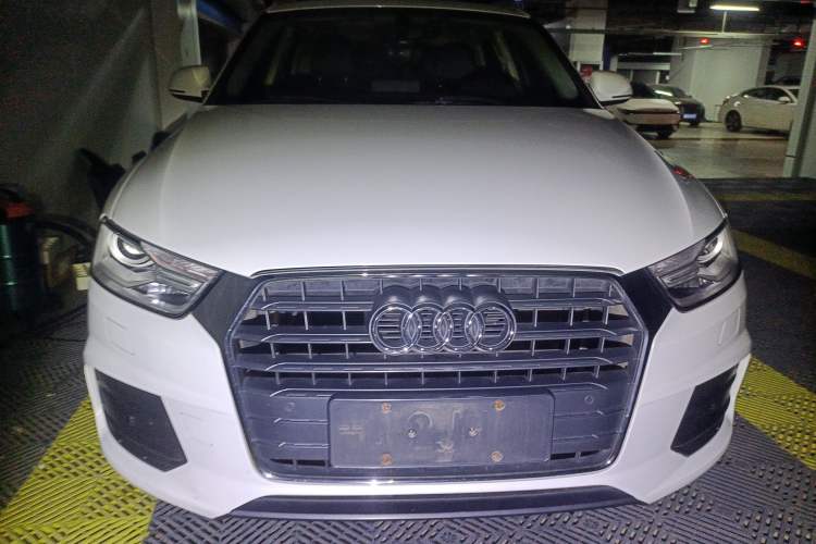 Used Audi Q3 2016 35 TFSI Fashion Model
