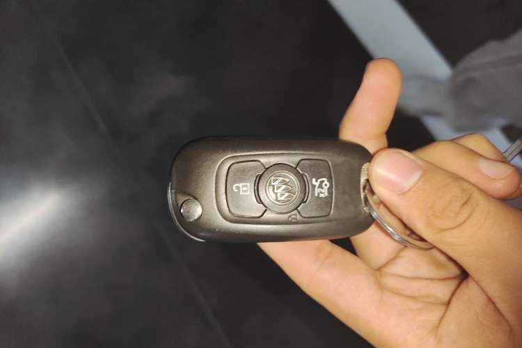 Used Buick Verano 2019 Sedan 20T Dual-Clutch Leading Model