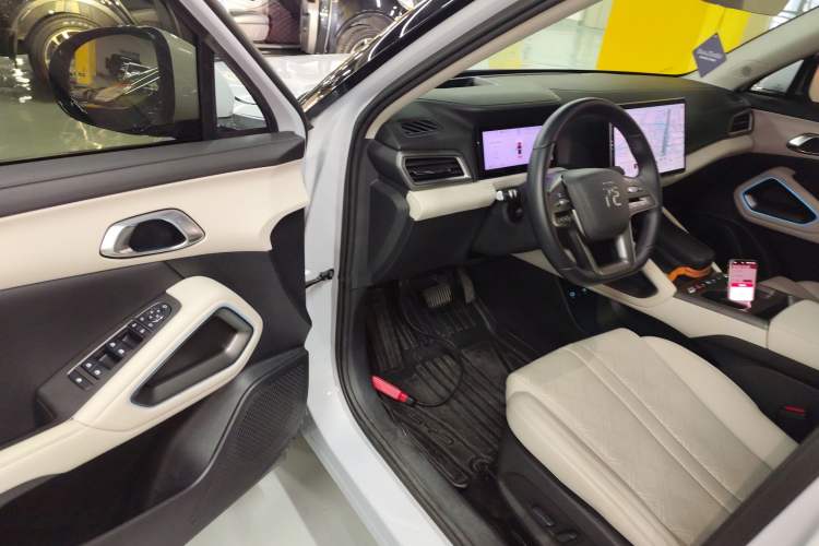Used BYD Yuan UP 2025 Intelligent Driving Version 401 km Beyond-Range Edition