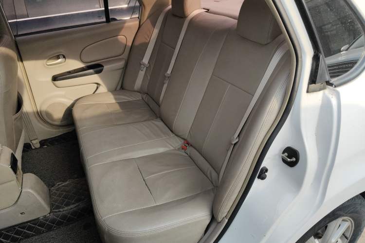 Used Venucia D50 2015 1.6L Manual Fashion Edition