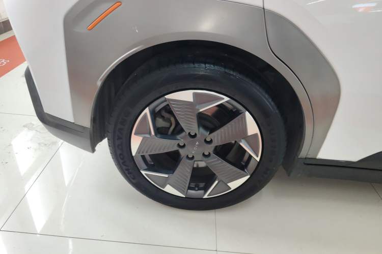 Used AION Y 2022 70 Intelligent Edition Lithium Iron Phosphate