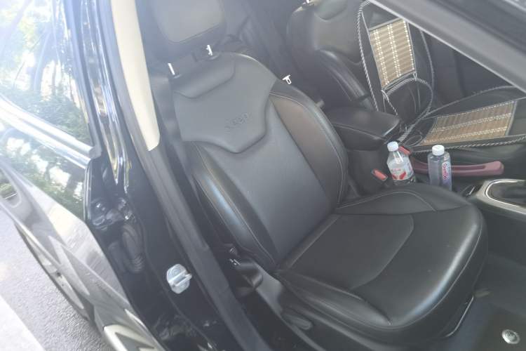 Used Jeep Compass 2017 200T Automatic Family Edition