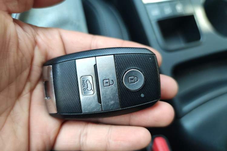 Used Kia KX5 2016 2.0L Automatic 2WD GLS
