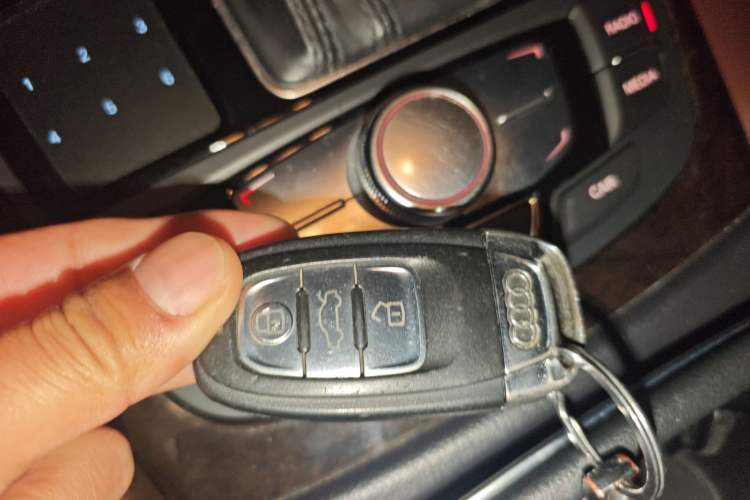 Used Audi A6L 2017 TFSI Technology Edition Vehicle Key