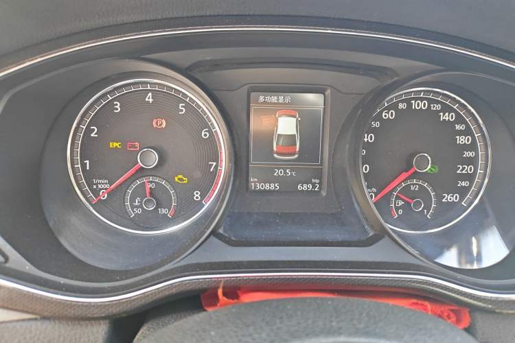 Used Volkswagen Passat 2016 330TSI DSG Prestige Edition Odometer Close Up