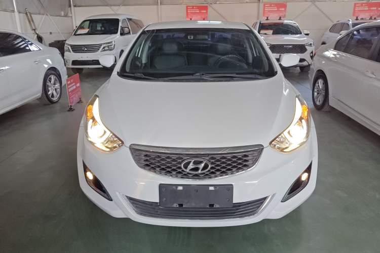 Used Hyundai Elantra (5th Generation / Langdong) 2016 1.6L Automatic Smart Version Front