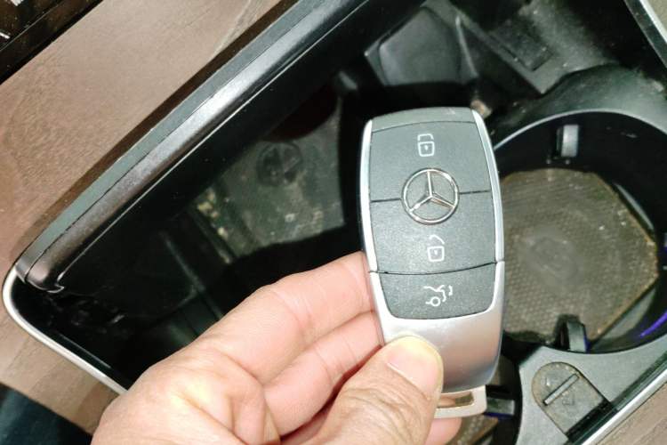 Used Mercedes-Benz GLC 2020 GLC 300 L 4MATIC Dynamic Edition
