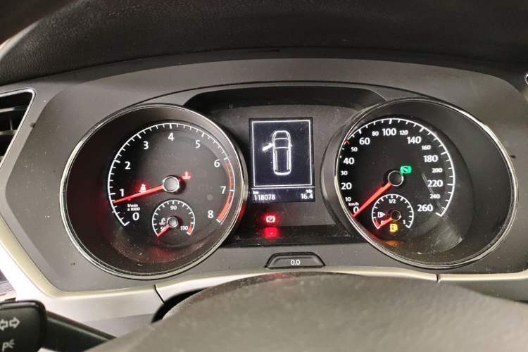 Used Volkswagen Touran 2016 Touran L 280TSI DSG Style Edition