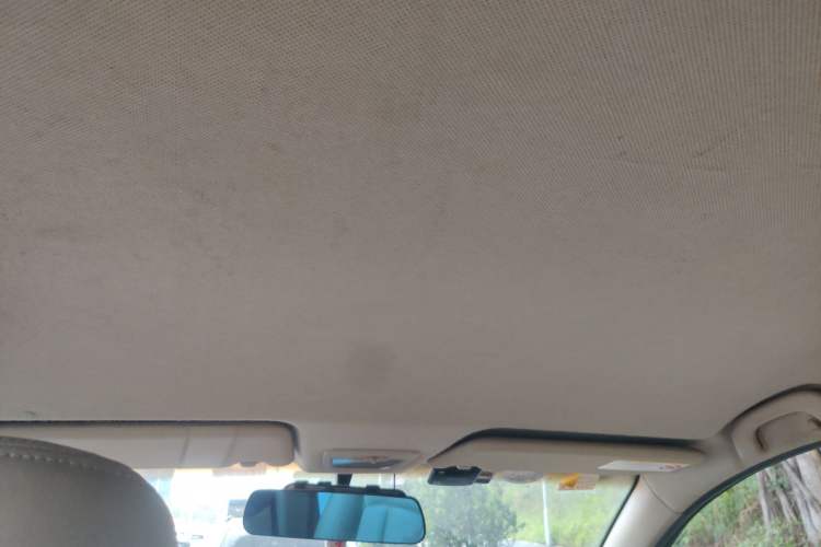 Used Baojun 730 2014 1.5L manual Comfort ESP version 7 seats Headliner