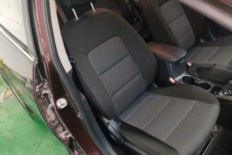 Used Kia K3 2016 1.6L Manual GL