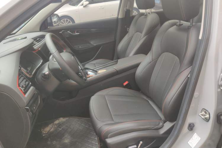 Used Dongfeng Aeolus AX7 2022 Mach Edition 1.5T DCT DF41 Left Front Seat