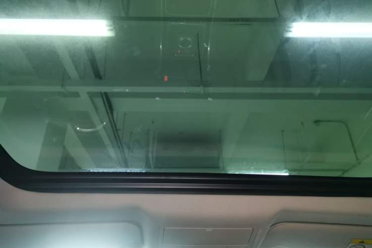 Used Jaguar XF 2016 XF 2.0T Two-Wheel-Drive R-Sport Sport Edition Headliner