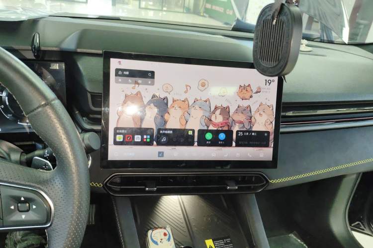 Used Lynk & Co 03 2023 2.0TD DCT JingPro
