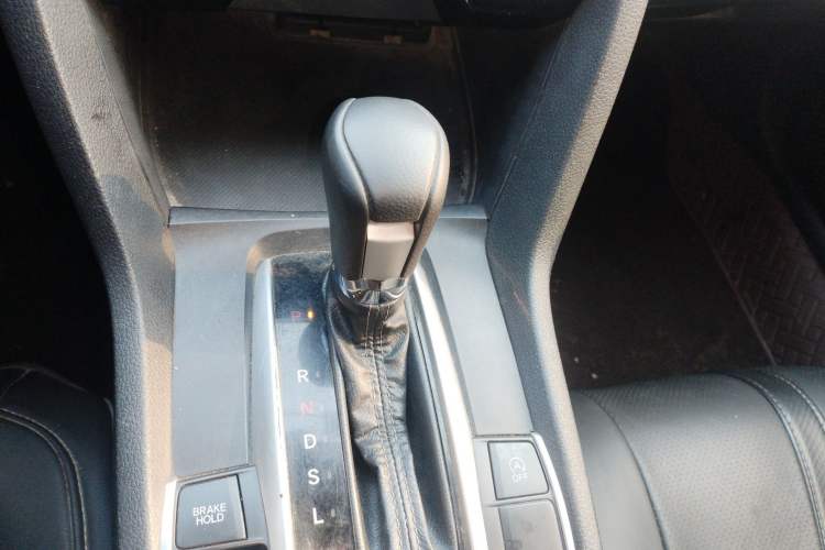 Used Honda Civic 2016 220TURBO CVT Luxury Edition