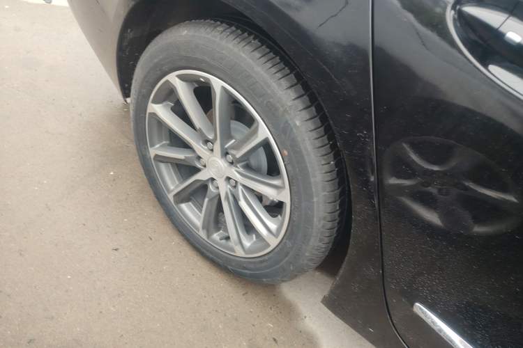 Used Buick LaCrosse 2022 652T Luxury Version Exterior 5