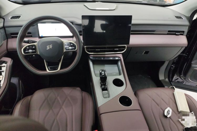 Used JETOUR X90 PRO 2024 1.6T DCT Elite Edition 5 Seats
