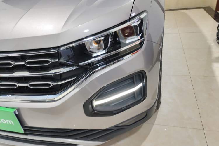 Used Volkswagen Tayron 2020 330TSI Two-Wheel Drive Luxury Smart Connectivity Version