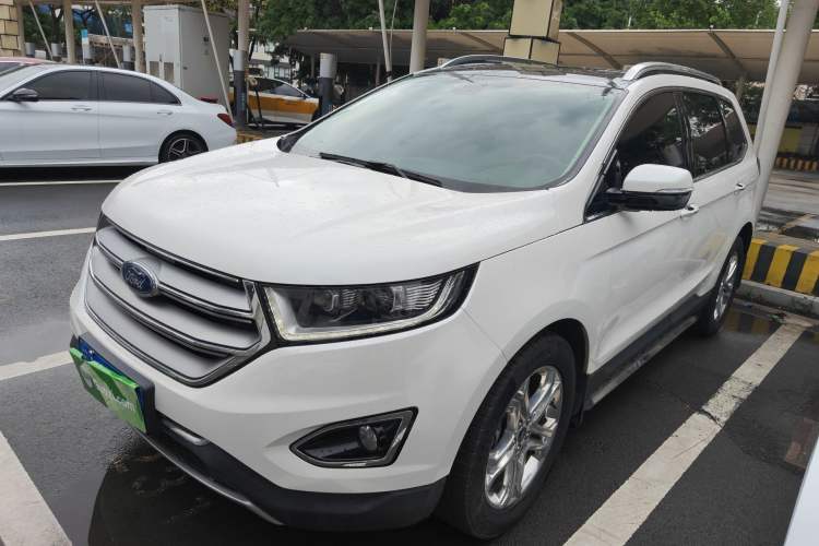 Used Ford Edge 2016 EcoBoost 245 Two-Wheel-Drive Titanium 7-Seater