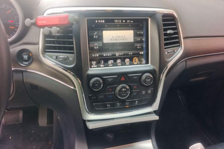 Used Jeep Grand Cherokee 2015 3.6L Luxury Navigation Edition