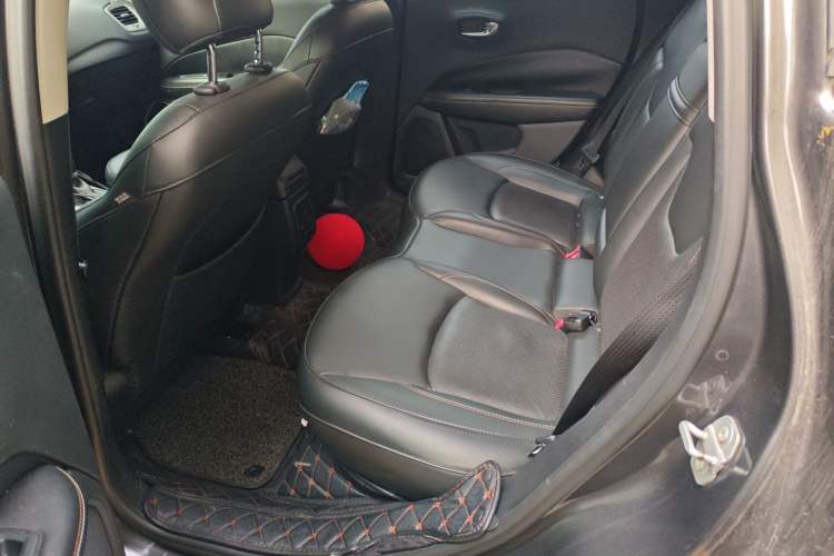 Used Jeep Compass 2017 200T Automatic Family Edition