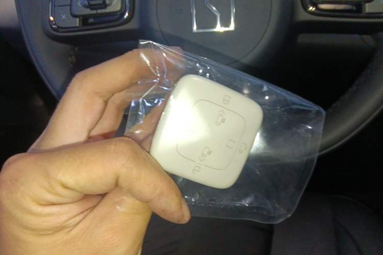 Used Zeekr 009 2024 7-Seater Walk-Through Version Four-Wheel Drive 108 kWh Interior 1