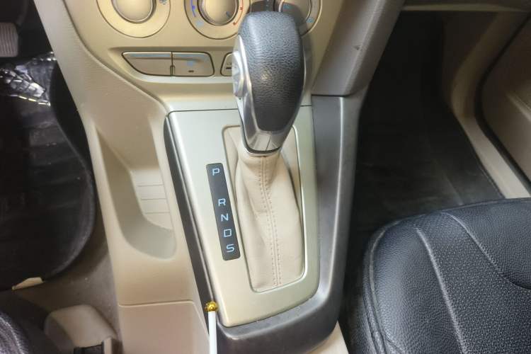 Used Ford Focus 2012 Sedan 1.6L Automatic Comfort Model
