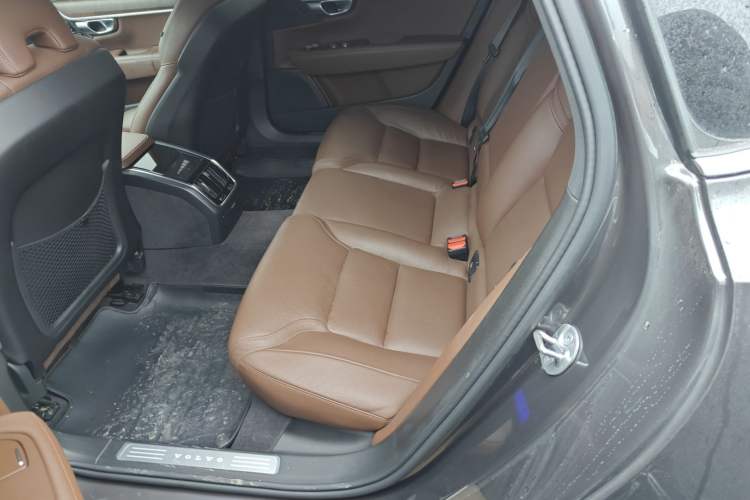 Used Volvo S90 2023 B5 Zhiyi Luxury Edition