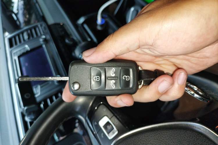 Used Volkswagen Multivan 2016 2.0 TSI Two-Wheel Drive Luxury Edition 7 Seats