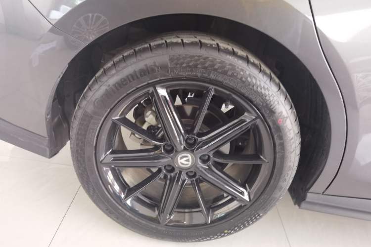 Used CHANGAN UNI-V 2023 1.5T Prestige Model
