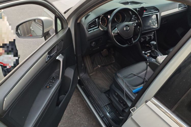 Used Volkswagen Tiguan L 2019 Revised Version 280TSI Automatic Two-Wheel Drive Panoramic Comfort Edition China VI Standard