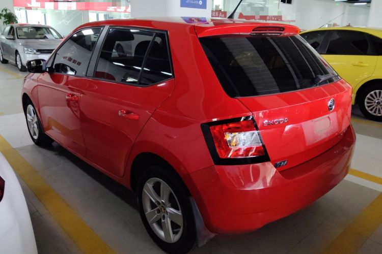 Used Skoda Fabia 2016 1.4L Automatic Car Enjoy Edition