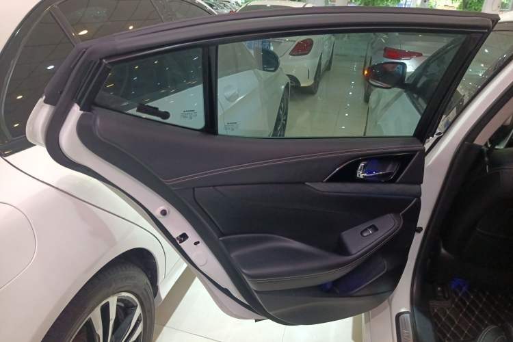 Used Nissan Maxima 2016 2.5L XL Luxury Edition
