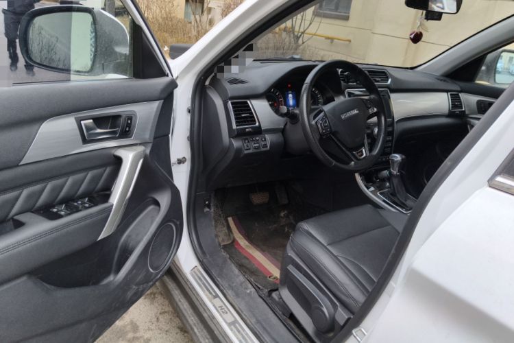 Used Haval H2 2016 Red-Label 1.5T Automatic Two-Wheel Drive Luxury Model
