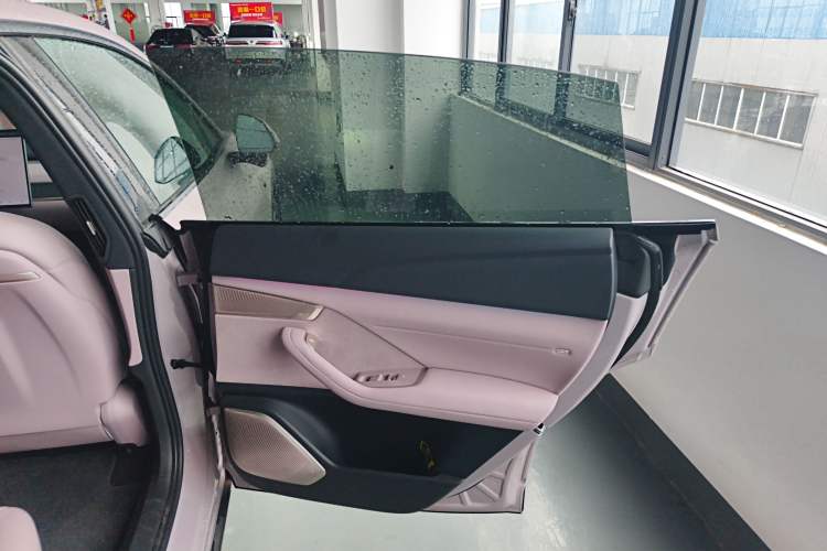 Used ONVO L60 2024 60 kWh Rear-Drive Version
