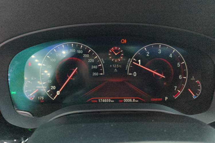 Used BMW 5 Series 2019 Facelifted 530Li Leading Edition M Sport Package