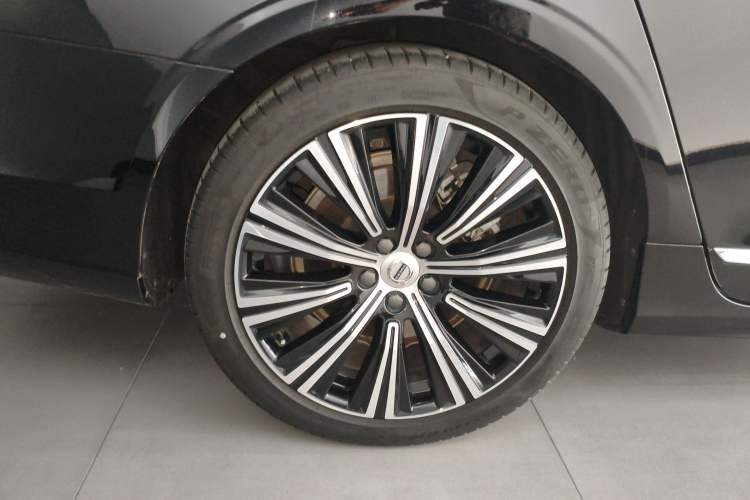 Used Volvo S90 2024 B5 Zhiyuan Luxury Edition
