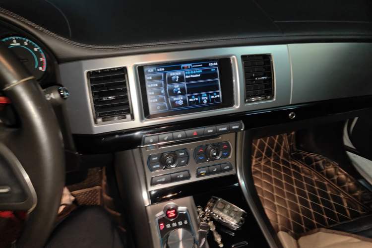 Used Jaguar XF 2015 XF 3.0 SC 80th Anniversary R-Sport Edition
