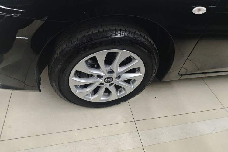 Used Nissan Sylphy 2022 Classic 1.6XE CVT Comfort Edition Left Front Wheel Hub