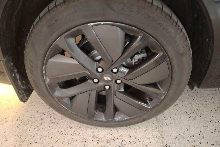 Used Li Auto L9 2022 Max model