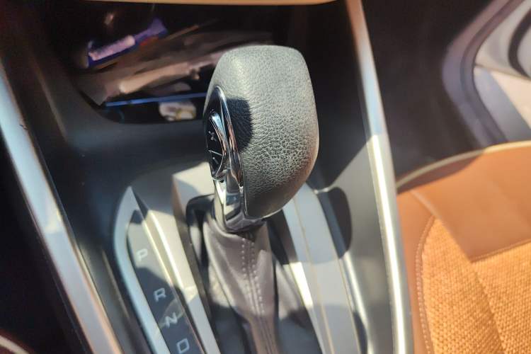 Used Ford Escort 2015 1.5L Automatic Comfort Edition
