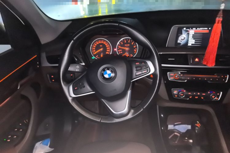 Used BMW X1 2018 xDrive20Li Luxury Model Steering Wheel