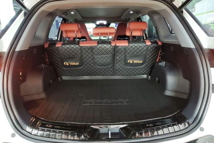 Used CHANGAN CS75 PLUS 2024 3rd Generation Champion Edition 2.0T Intelligent Drive Performance Model