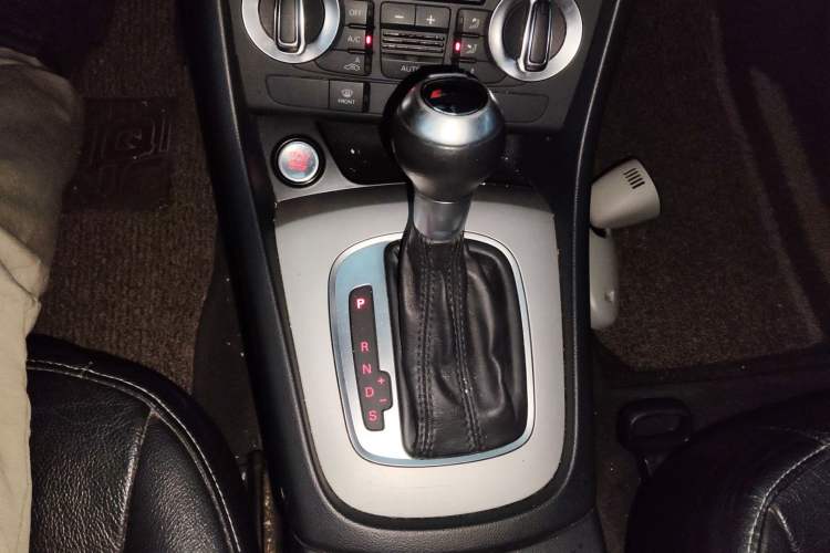 Used Audi Q3 2015 30 TFSI Ambition Edition