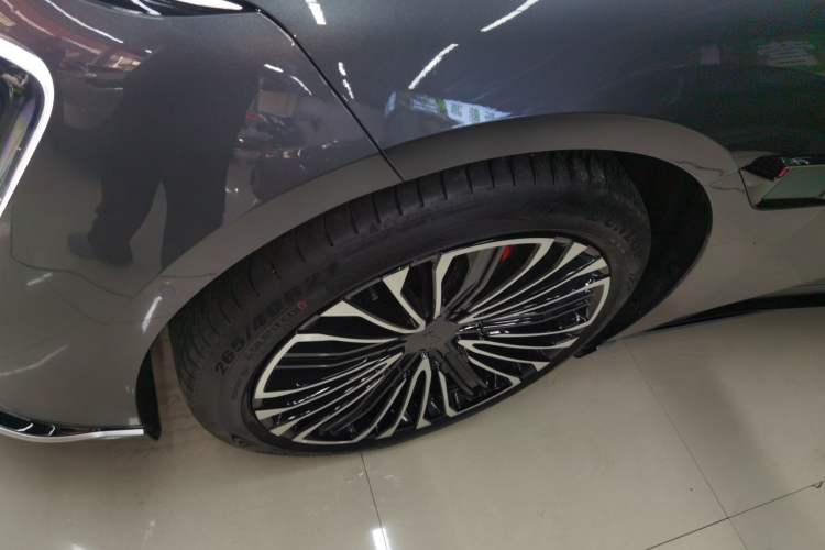 Used Avatr 12 2025 Updated Ultra All-Electric Four-Wheel Drive Exterior 4