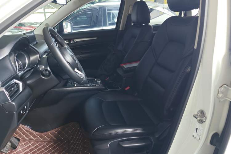 Used Mazda CX-5 2020 2.5L Automatic Two-Wheel Drive Smart Version
