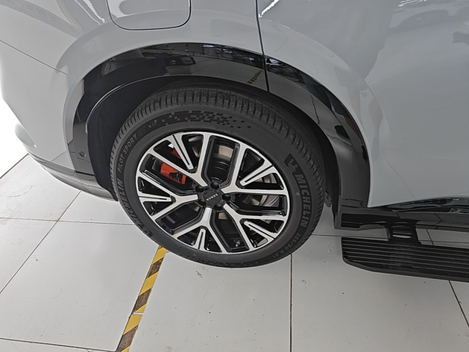 Zeekr 8X 2026 Model Max Edition 55kWh — снимка 11
